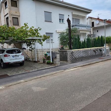 Zino Apartman Umag Kültér fotó