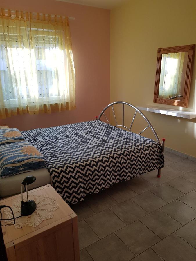 Zino Apartman Umag Kültér fotó