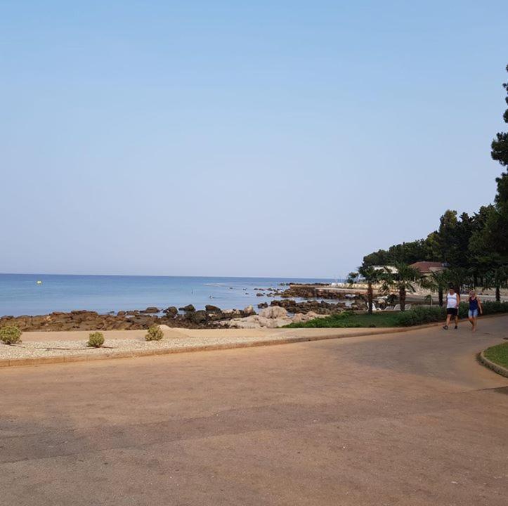 Zino Apartman Umag Kültér fotó