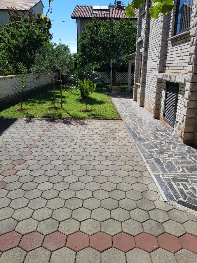 Zino Apartman Umag Kültér fotó