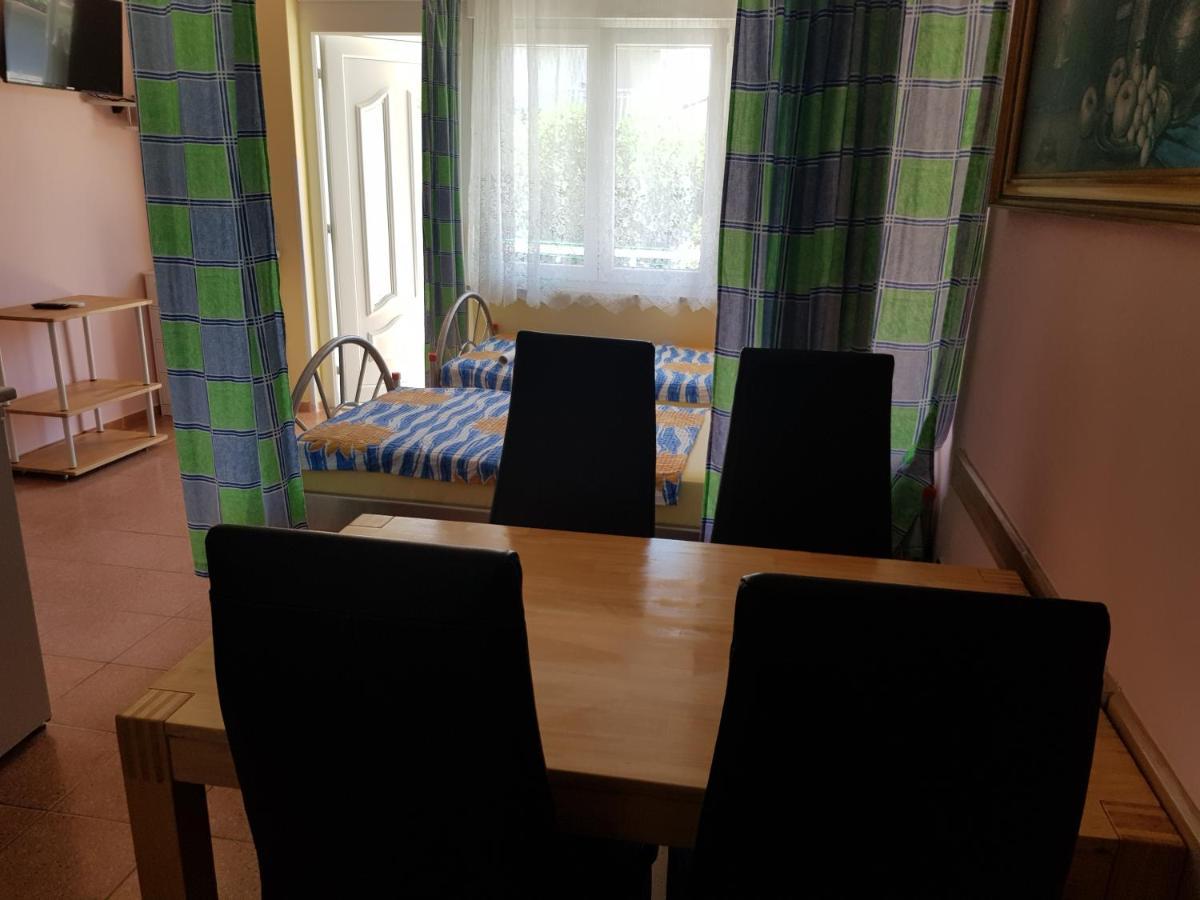 Zino Apartman Umag Kültér fotó